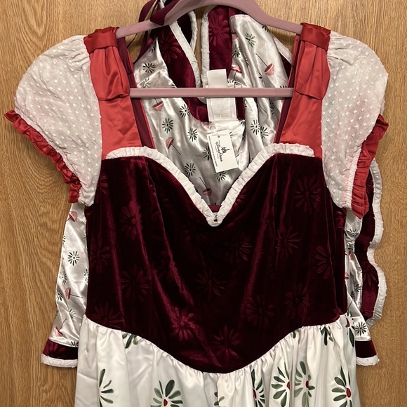 Disney Dress Shop Haunted Mansion Tight Rope Girl Dress & Cape Set - XL - Picture 2 of 7